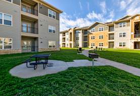 Menchaca Commons Apartments - Austin, TX 78748