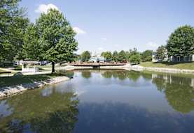 Runaway Bay Apartments Mishawaka IN 46545