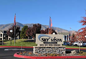 Sky Vista Commons North South Apartments Reno Nv 89506