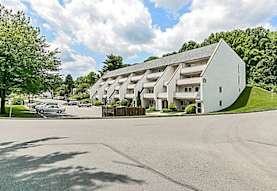 Lincoln Park Apartment Homes West Lawn Pa 19609