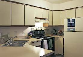 Hampton Apartments - Monroe, MI 48162