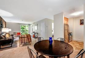 Queen Anne S Gate Apartments East Weymouth Ma 02189