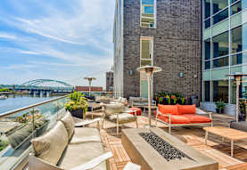 River House Luxury Apartments - Providence, RI 02903