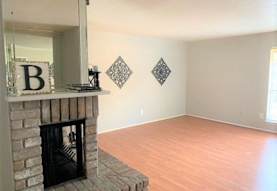 Briar Court Apartments Houston TX 77042