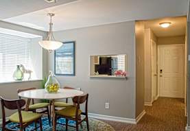 The Arlington Apartments Creve Coeur Mo 63146