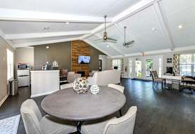 dwell stockbridge ga luxury community apartments