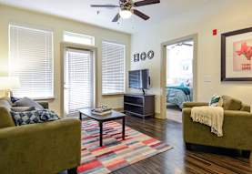 The Domain At Waco Student Apartments Waco Tx 76706