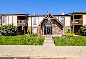 Oakmont Apartments - Batesville, IN 47006