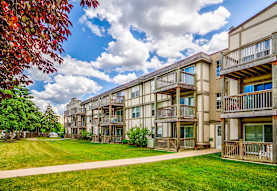 The Promenade Apartments - Bolingbrook, IL 60440
