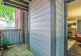Spring Lake Apartments Haltom City Tx 76117