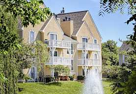 Hunter S Pointe Apartments Townhomes Overland Park Ks 66210