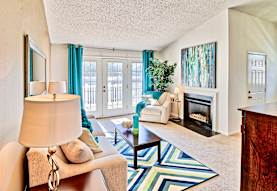 Willow Lake Apartments - Virginia Beach, VA 23452