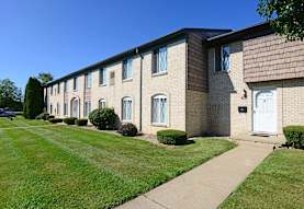 Grand Plaza Apartments Howell Mi 48843