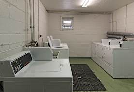 Regency Apartments Detroit Mi 48227