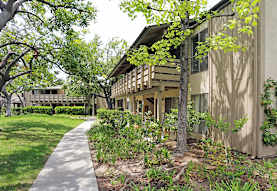 Newport Village Apartments Costa Mesa Ca 92626