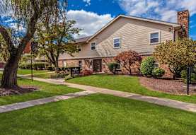 Cheswick Village Apartments - Indianapolis, IN 46229