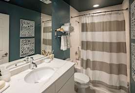 Rosslyn Heights And Rosslyn Vue Apartments Arlington Va 22209