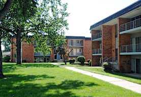 McLaughlin Apartments - Hammond, IN 46324