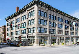 Kc Loft Space Apartments Kansas City Mo 64106 [ 191 x 277 Pixel ]