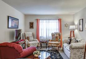 Washington and Lee Apartments - Arlington, VA 22201