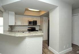 Waterside Apartments Tulsa Ok 74107
