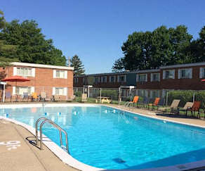 Cambridge Court Apartments Brook Park Oh 44142