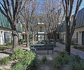 The Palms On Lamar Apartments Austin Tx 78753