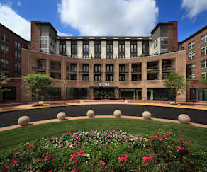 The Mark At Dulles Station Apartments Herndon Va 20171