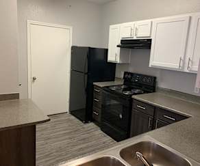 Diplomat Apartments San Antonio Tx 78226