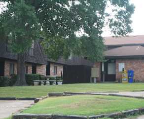 Oaks The Apartments Huntsville Tx 77320