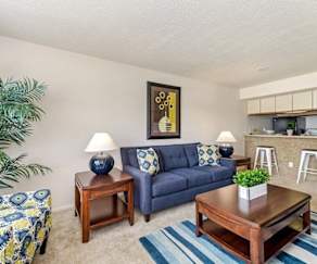 Waterfront Pointe Apartments Indianapolis In 46214