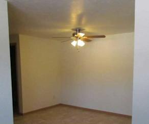 Colonial Court Apartments Ag Duplicate Green Bay Wi 54303
