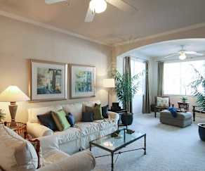 Kendall Lake Lantern Square Apartments Jacksonville Fl