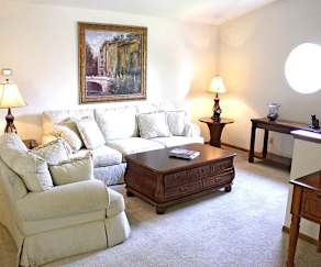 Pinetree Village Apartments Columbus Oh 43227