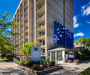 The Varsity Apartments Madison Wi 53715
