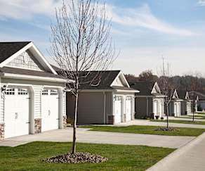 Greenhaus Apartments Syracuse In 46567