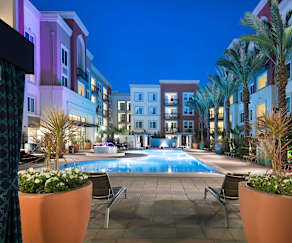 Avalon Huntington Beach Apartments Huntington Beach Ca