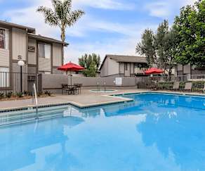 Le Chateau Apartments Anaheim Ca 92802