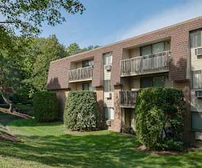 River Breeze Apartments North Providence Ri 02911
