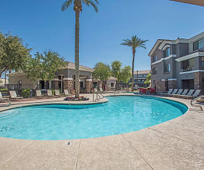 Eagle Crest Apartments - Glendale, AZ 85308