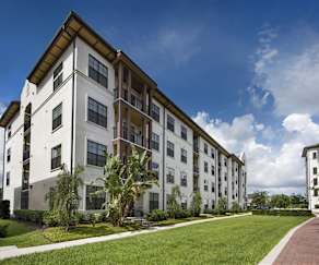 Majestic Of Downtown Baldwin Park Apartments Orlando Fl