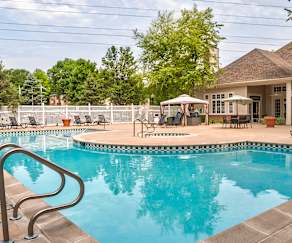 Village Green Apartments Chesterfield Mo 63017