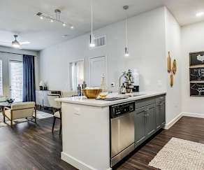 Vinings At Central The Apartments Dallas Tx 75243