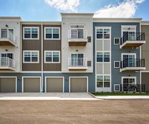 Apartments For Rent With Garage In Burns Harbor In