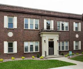 Washington School Apartments Sheboygan Wi 53083
