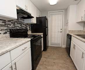 J L Young Garden Apartments Tampa Fl 33604