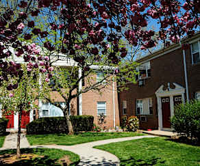Queens Gardens Apartments Colonia Nj 07067