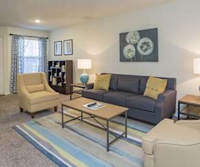 Vantage Pointe Homes At Franklin Heights Apartments
