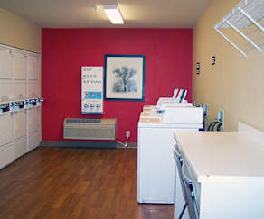 Brickyard Apartments Bloomington Il 61701