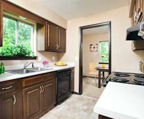 Enclave By Broadmoor Apartments Omaha Ne 68127